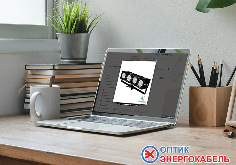 Светодиодный прожектор с оригинальной поворотной конструкцией крепления